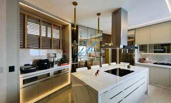 Imagem 7: Casa à venda em Maringá, Jardim Pinheiros, com 3 quartos, com 261 m²