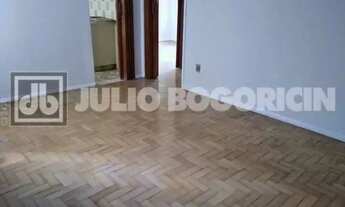 Imagem 3: São Cristovão, apartamento : Vazio, térreo, sala, 2 quartos, banheiro, copa cozinha e área