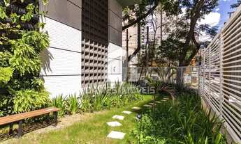 Imagem 6: Apartamento no Cristo Rei / 77m² / 3 Quartos e 1 suíte / Piso cerâmico na cozinha e banhei