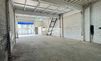 Imagem 3: Ponto Comercial 280m² com Mezanino na Vila Lavínia Mogi das Cruzes