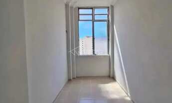 Imagem 6: Apartamento : Padrão / Residencial / Centro