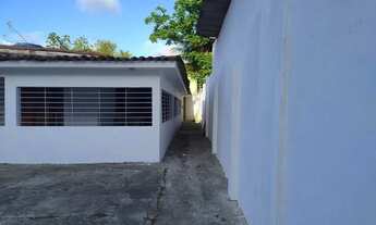 Imagem 3: VENDO OU ALUGO ÓTIMA CASA NO CATAMARÃ, 3 QUARTOS, 1 SUITE, SALA EM L, TERRAÇO, GARAGEM P