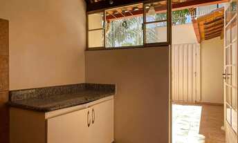 Imagem 10: Casa em condomínio fechado, charmoso e tranquilo para locação