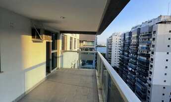 Imagem 2: Imóvel para aluguel possui 80 metros quadrados com 3 quartos em Barra Olímpica - Rio de Ja