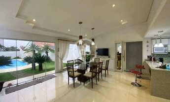 Imagem 7: Sobrado Semi mobiliado com piscina no Coqueiral!