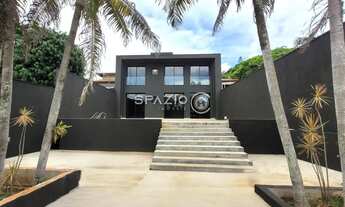 Imagem: Casa comercial, à venda, em frente a Lagoa