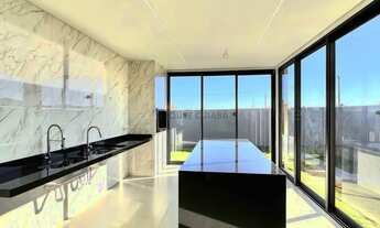 Imagem 4: Magnífico Sobrado no Condomínio Verana