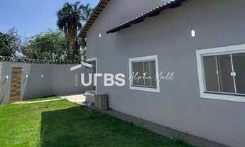 Imagem: Casa de esquina belíssima com 3 quartos