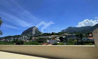 Imagem 2: Luxuosa Cobertura Linear no Leblon - Um Refúgio Exclusivo!