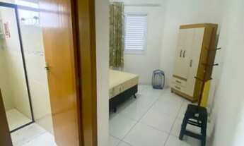 Imagem 7: Apartamento com 2 dormitórios e Prédio com lazer - Frente Rua com varanda!!