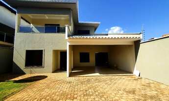 Imagem: Vende-se sobrado com 3 suítes plenas