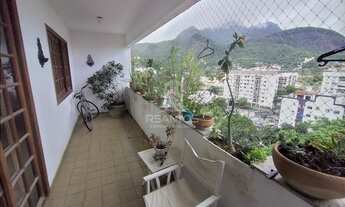 Imagem 3: Casa Duplex - 3 quartos - piscina - churrasqueira - 4 vagas de garagem