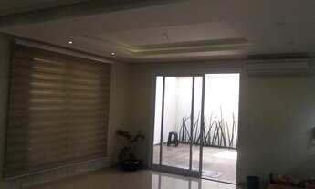 Imagem 5: Casa de condomínio para venda possui 250 metros quadrados com 3 quartos