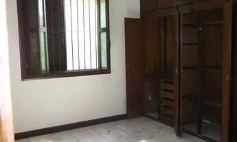 Imagem 4: Casa nos Cavaleiros - 6 Quartos