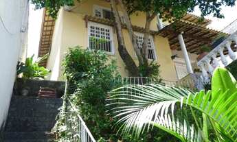 Imagem 1: Casa para venda com 607 m² com 7 quartos , sendo 4 suítes - São Francisco, Niterói