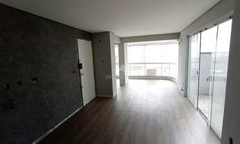 Imagem 2: Apartamento para Venda no bairro Centro em Balneário Camboriú, 2 quartos sendo 1 suíte, 2