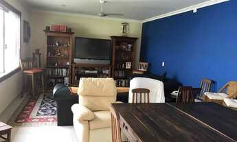 Imagem 6: Casa de condomínio para venda possui 600 metros quadrados com 4 quartos