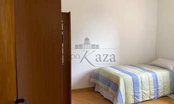 Imagem 7: Apartamento com 65mts, 2 dormitórios, sala com sacada