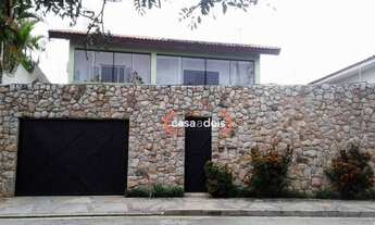 Imagem 2: Casa clássica e muito aconchegante em uma localização privilegiada