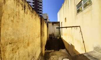 Imagem 6: Casa com 242 m2 em Terreno de 589m2, 4 Q na Rua João Carvalho Aceita AP de 3 Suítes na