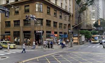 Imagem: Ponto comercial/Loja/Box para aluguel possui