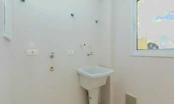 Imagem 7: Apartamento para venda possui 64 metros quadrados com 2 quartos em Parolin - Curitiba - PR