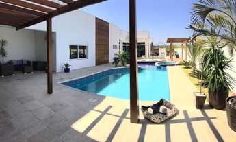 Imagem 1: Linda casa na Fazenda imperial