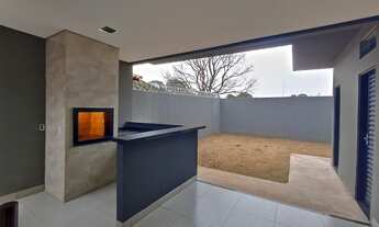 Imagem 6: Rita Vieira, Apenas uma Casa no Terreno