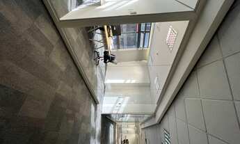 Imagem 4: Andar - Terraço de 2.153 m disponível para Locação 2º Mezanino do Copan. AVCB vigente