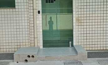 Imagem 3: Quitinete em frente a Universidade Catolica