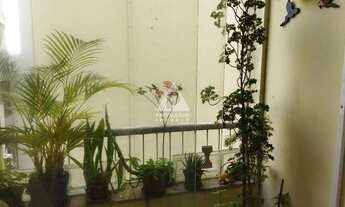 Imagem: Sala com acesso sacadinha, 2 quartos com