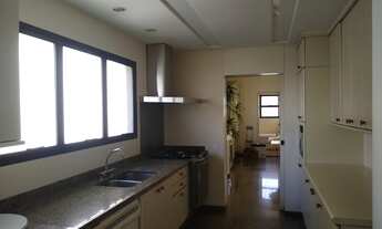 Imagem 2: Apartamento para aluguel e venda com 331 metros quadrados com 3 quartos