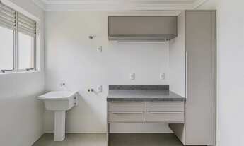 Imagem 4: Lindo apartamento, completamente reformado, com acabamentos alto padrão. Bairro América