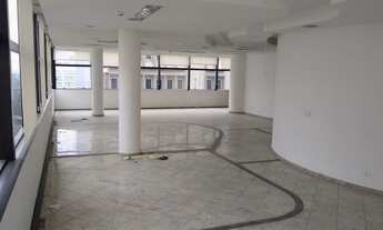 Imagem: Sala/Conjunto para aluguel possui 210 metros