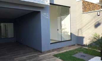 Imagem 3: Casa Com Requinte e Sofisticação, 03 Quartos Sendo 01 Suíte Parque das Flores