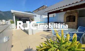 Imagem: Cobertura duplex para venda com 272 metros