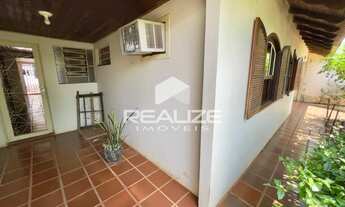 Imagem 3: Casa no Jardim Tarobá com 03 quartos (01 suíte) + Edícula - Foz do Iguaçu, PR