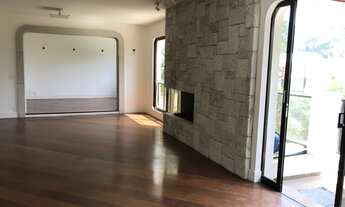 Imagem 5: Venda- Rua Caconde/fte Z1-296m2-4dts sendo 2 suítes-3 vagas-Vista fantástica