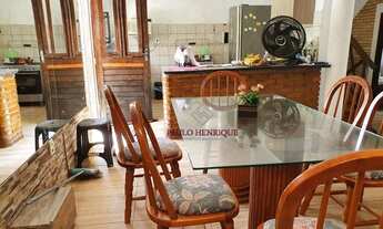 Imagem 6: Casa Duplex localizada em Jacarecica com 4 dormitórios sendo 1 suíte - 250m²