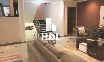 Imagem 4: Casa Confortável com 467 metros quadrados com 5 quartos em - Jandira - SP