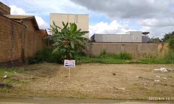 Imagem: Vende-se um lote no valor de 60 mil reais