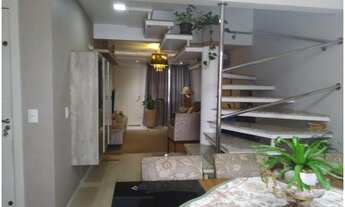 Imagem 4: Sobrado geminado c/ edícula e um ótimo espaço nos fundos, bairro Floresta- faça sua propos