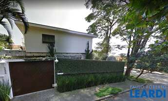 Imagem: SOBRADO - VILA INAH - SP