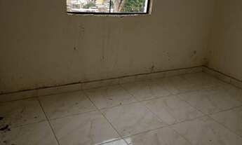 Imagem 4: Casa no bairro Jardim dos Alfineiros ( Nova Era) com 02 quartos, banheiro e lavabo
