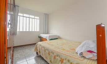 Imagem 4: Terreno de esquina com casa construída