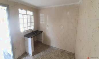 Imagem: CASA COM 01 DORMT COZ E SALA, NA VILA