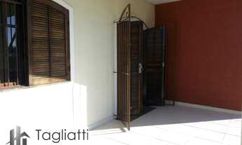 Imagem 6: Casa de bom padrão com varanda e vista para a Lagoa na Pontinha - Araruama