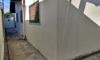 Imagem 2: Vendo uma Bela Casz Com 3 Quartos, Próximo ao CT do América