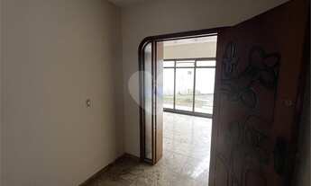 Imagem 7: São Paulo - Casa Padrão - VILA MADALENA