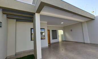 Imagem 3: Casa para venda tem 130 metros quadrados com 3 quartos em Bom Jardim - Maringá - PR